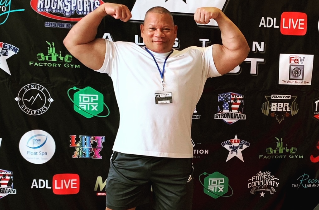 Reservist Takes Home Top Honors at Powerlifting Competitions