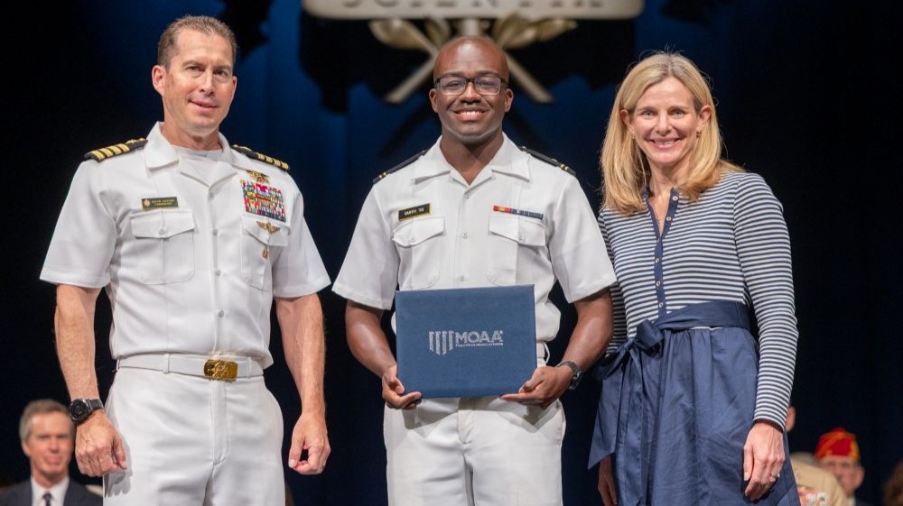 usna-award-internal.jpg