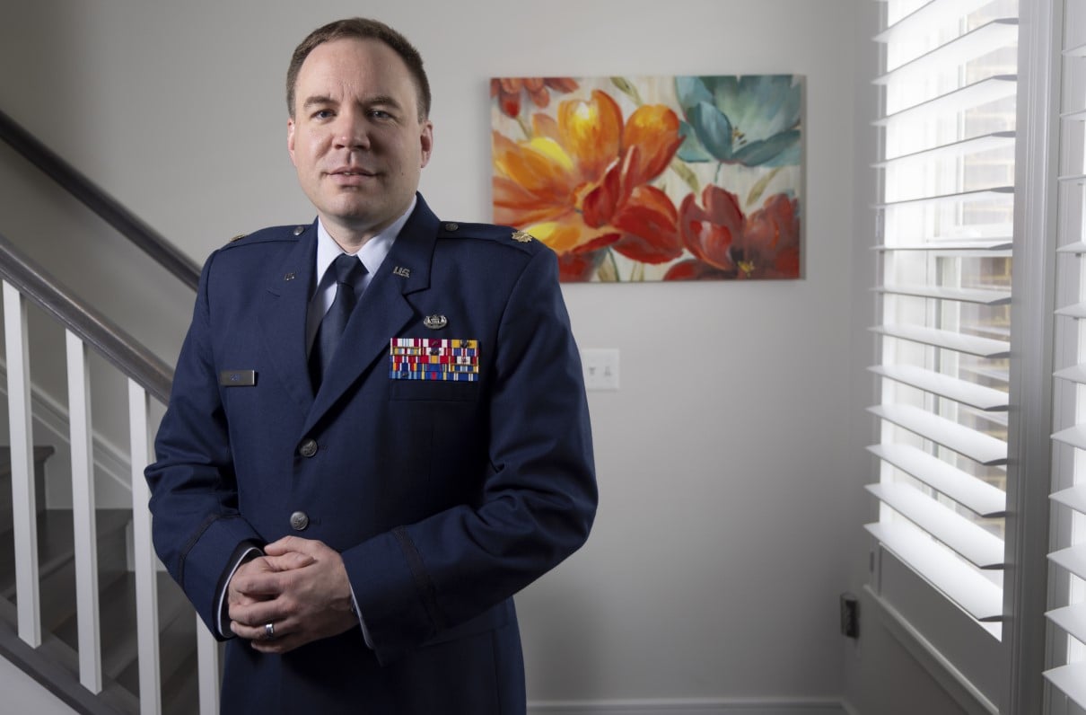 Air Force Reservist Finds Ways to Make His Communities ‘Shine’