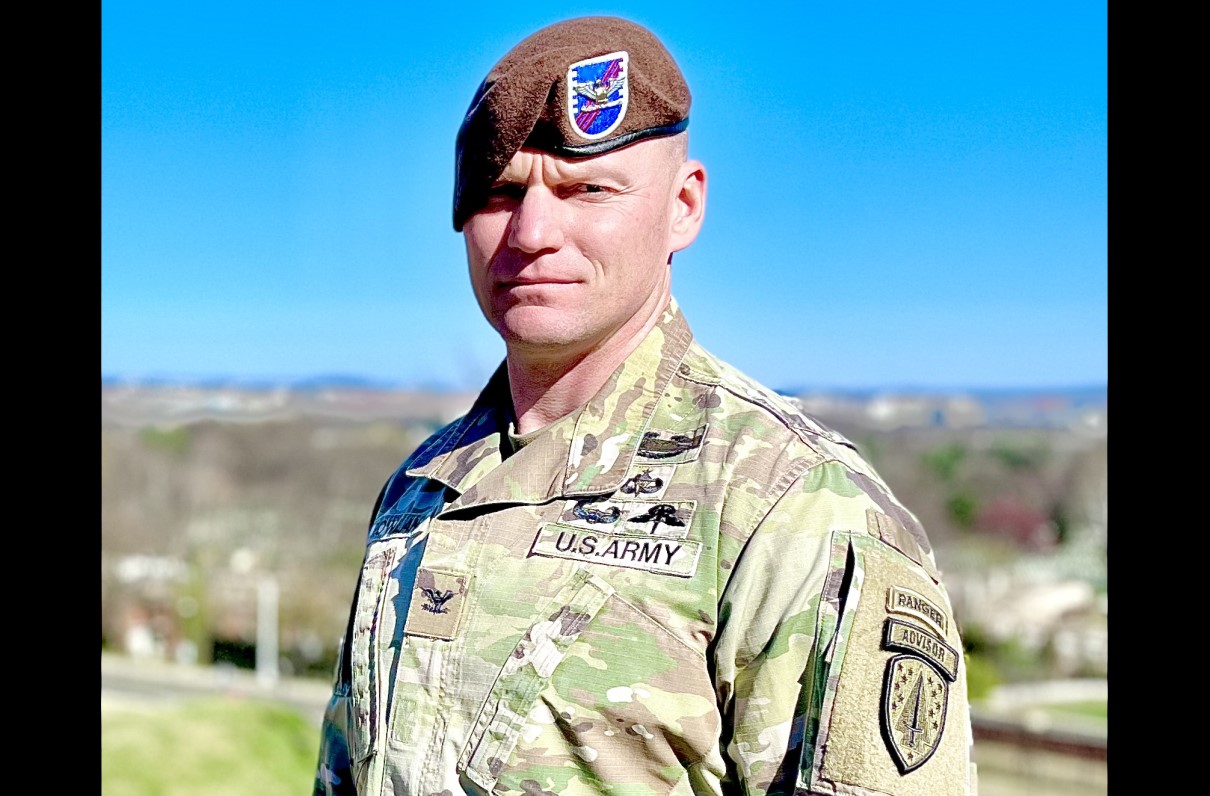 In the Trenches of Innovation: An Army Start-Up Adventure