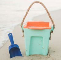 guide2026-beachtoys.jpg