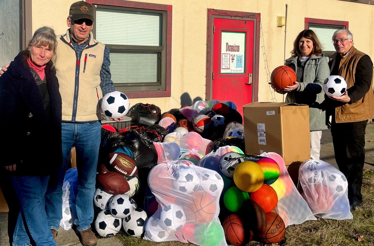 Olympia Area Chapter Collects Hundreds of Sports Balls for Military Children