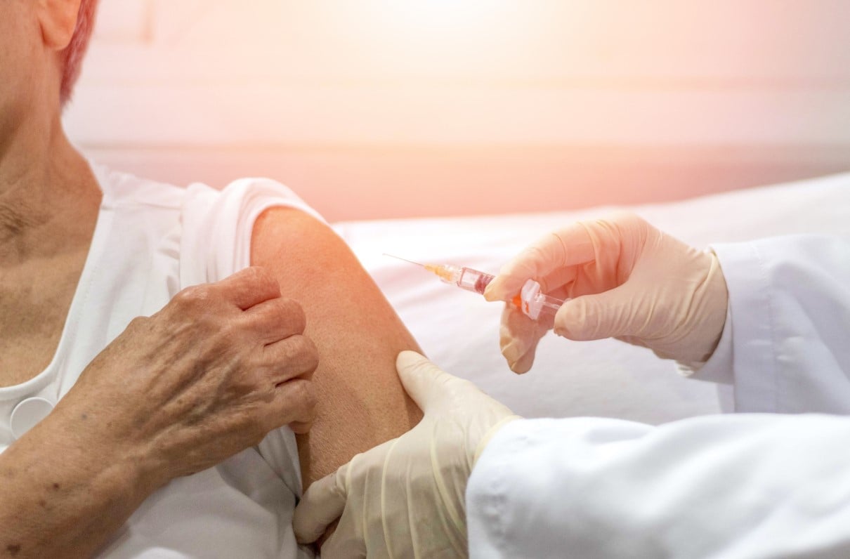 TRICARE Toolkit: The Shingles Vaccine and TRICARE