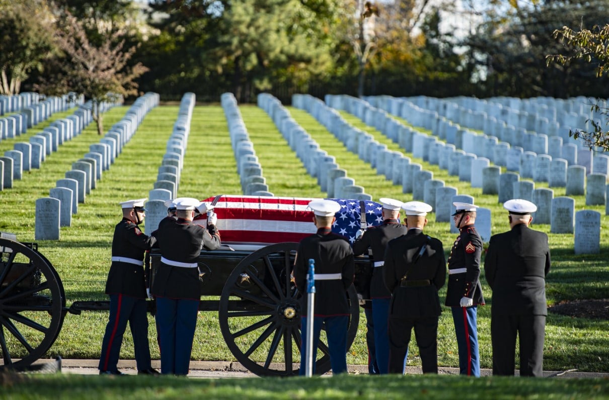 MOAA Continues Fight to Preserve Arlington Burial Eligibility for Retirees 