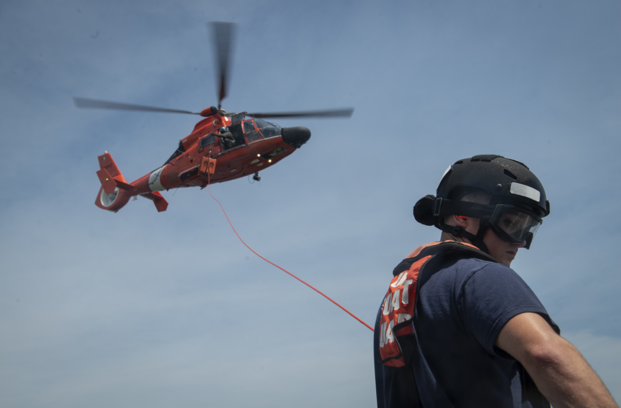 Coast Guard Authorization Bill Would Protect Pay During Future Shutdowns