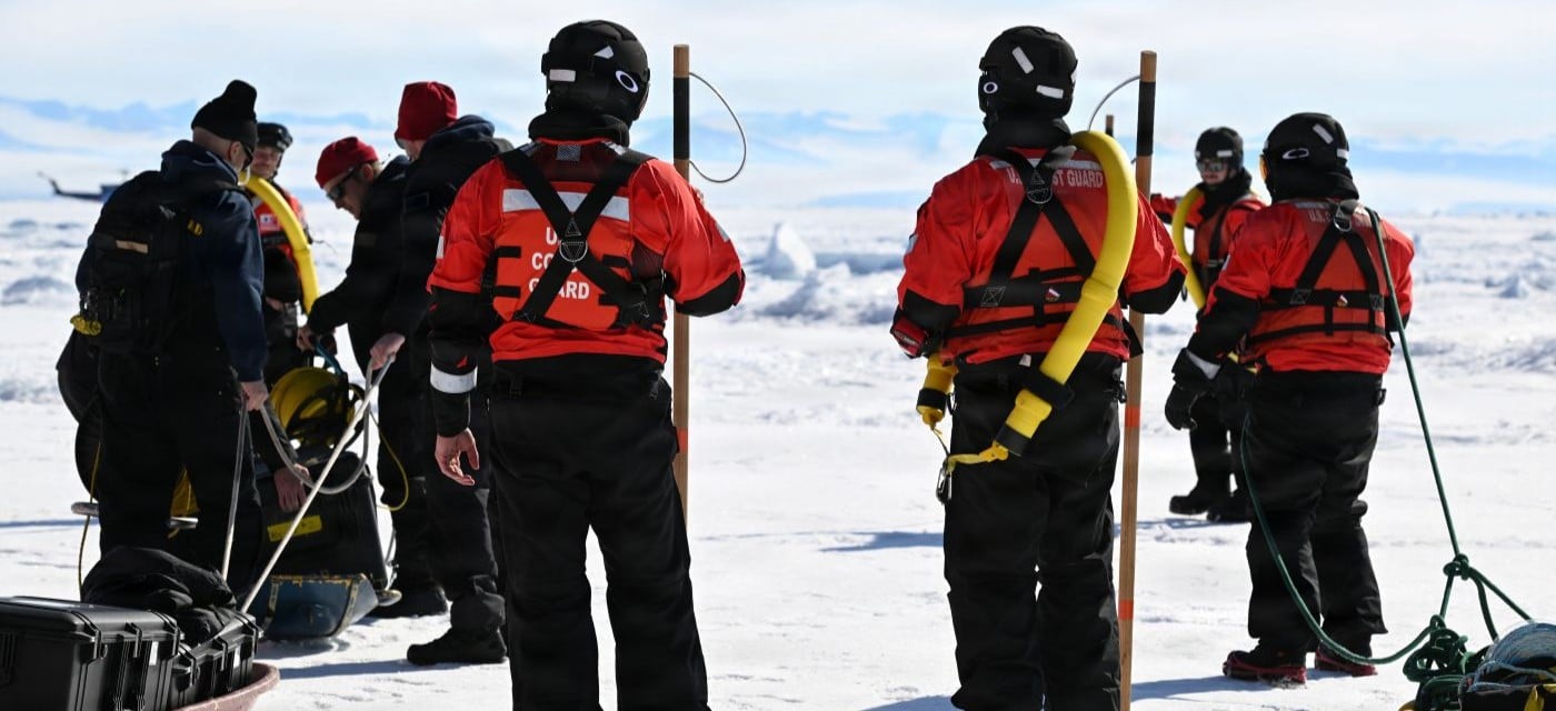 coast-guard-ice-mission-c.jpg