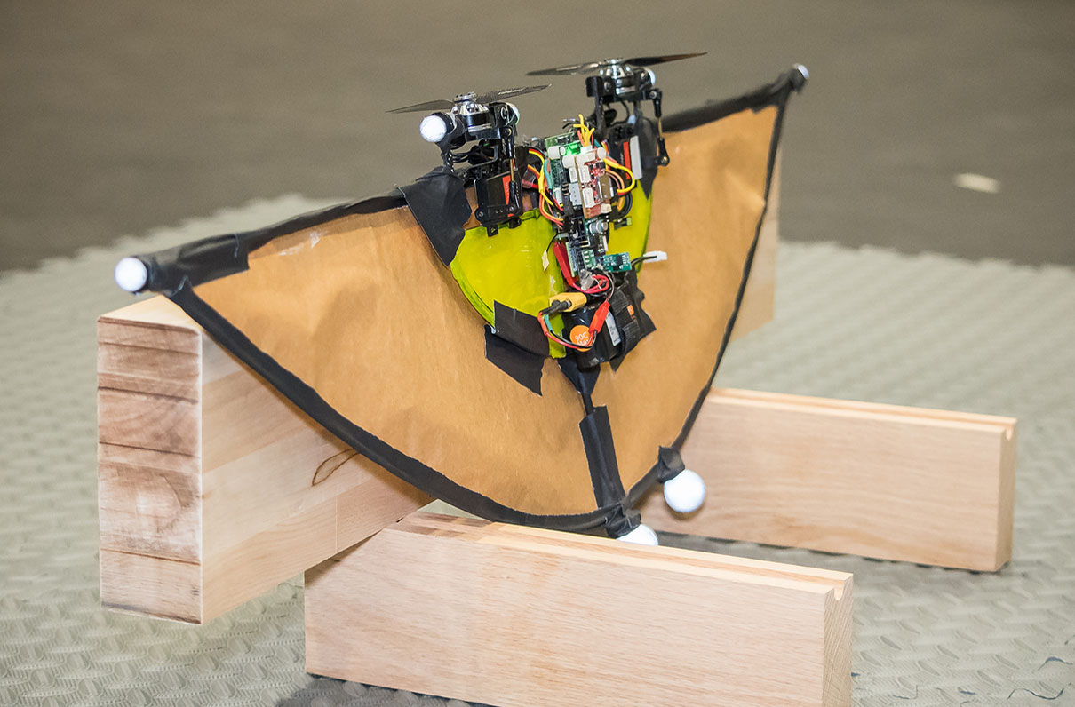 Mil Tech — Drone Can Transform While in Flight