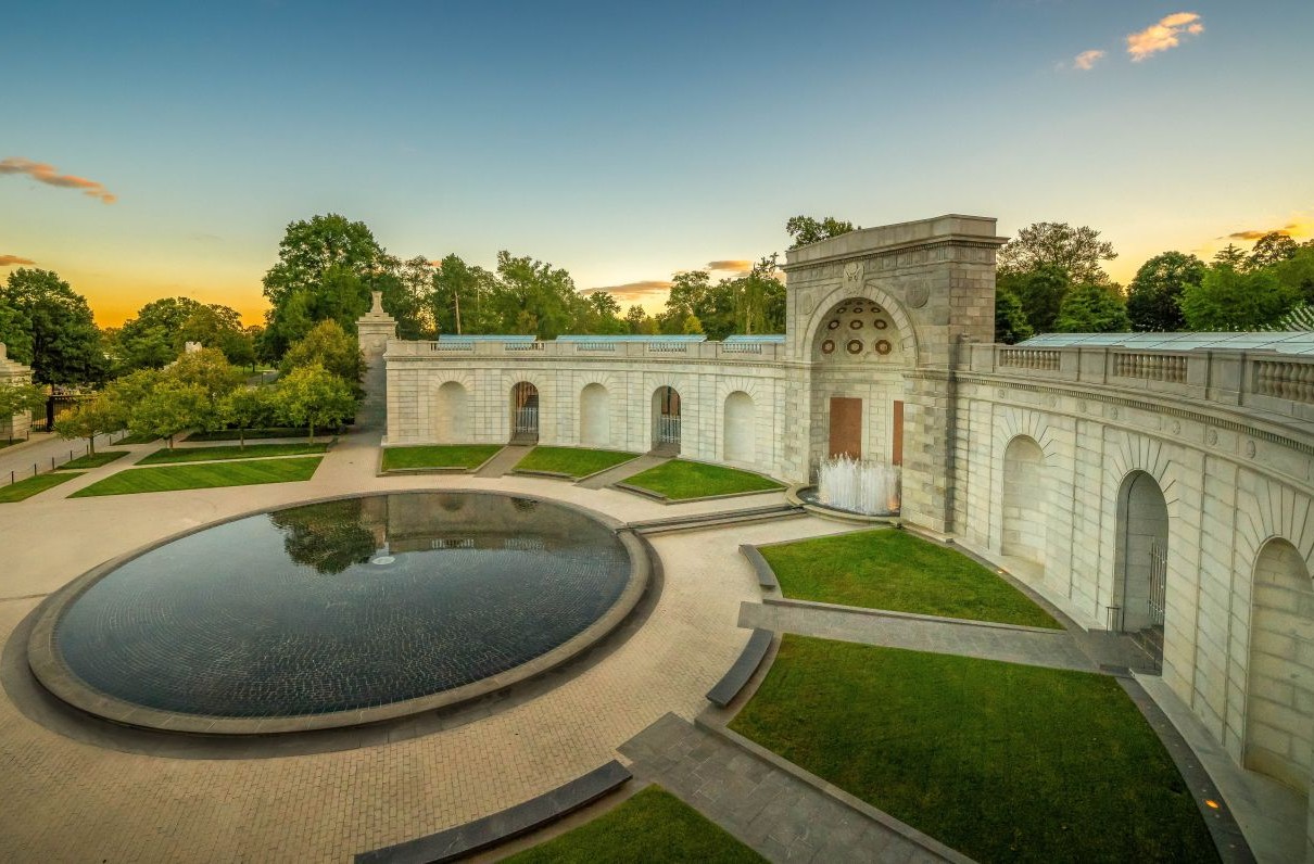 Inside the Military Women’s Memorial