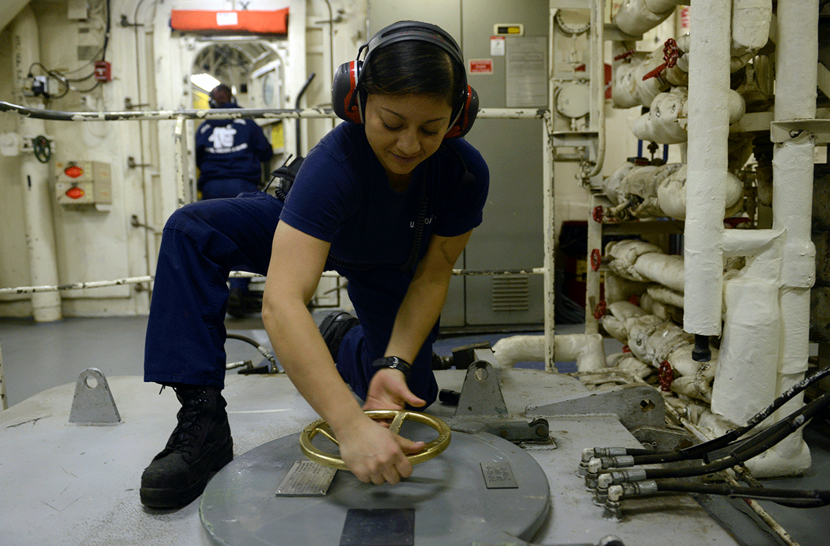 Coast Guard Fitness Standards Unfair to Women? Findings Trigger New Pilot Program 