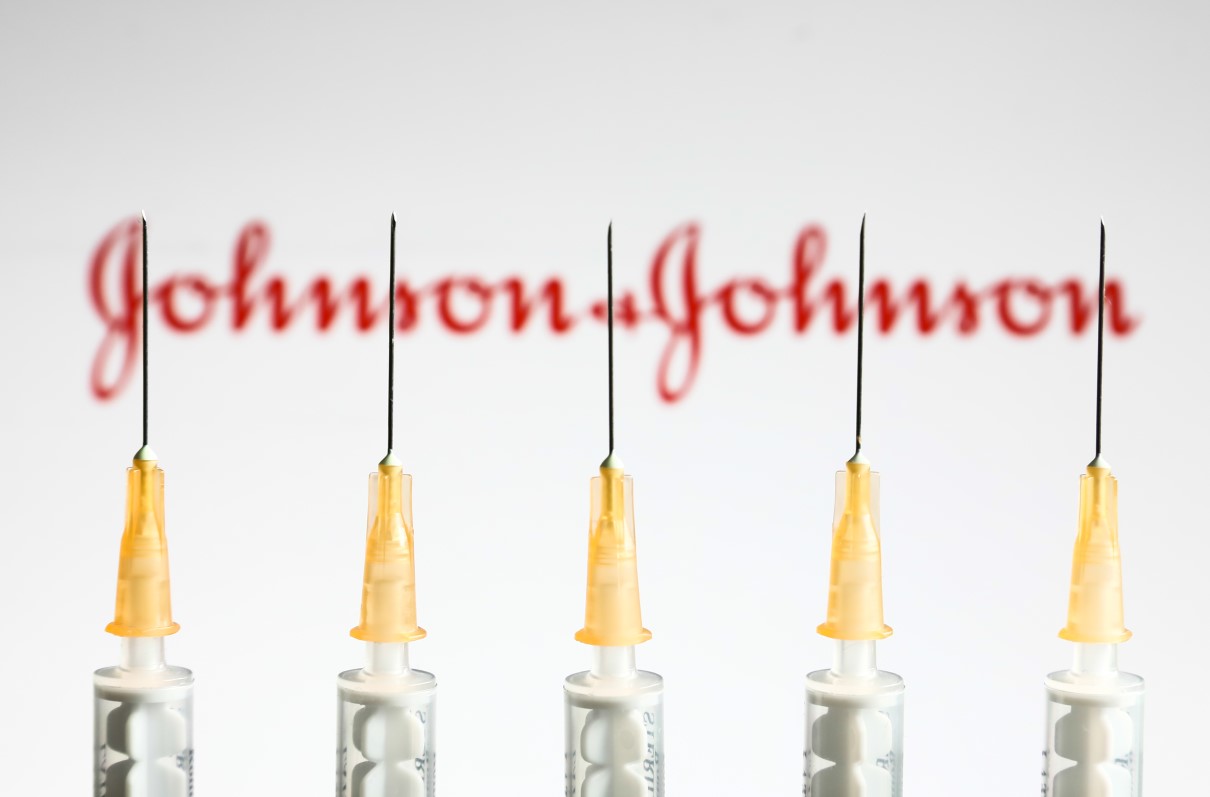 DoD, VA Pause Distribution of Johnson & Johnson Vaccine