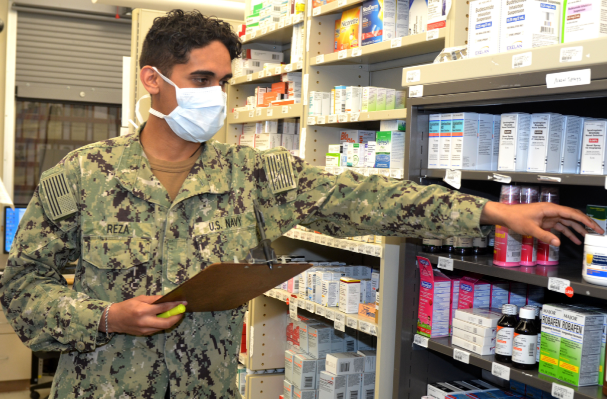 MOAA Members Share Their TRICARE Pharmacy Challenges