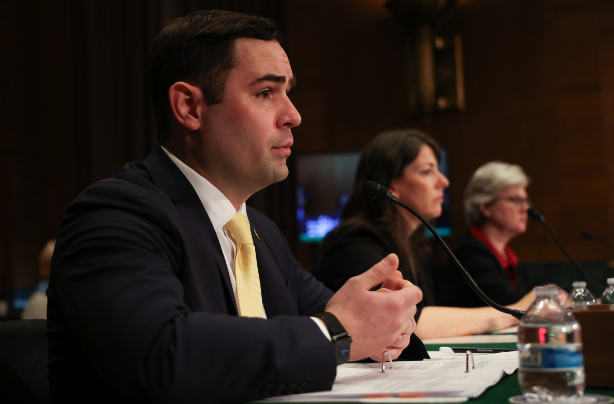 MOAA’s Senate Testimony Outlines Dire Threat to Servicemembers’ Financial Protections
