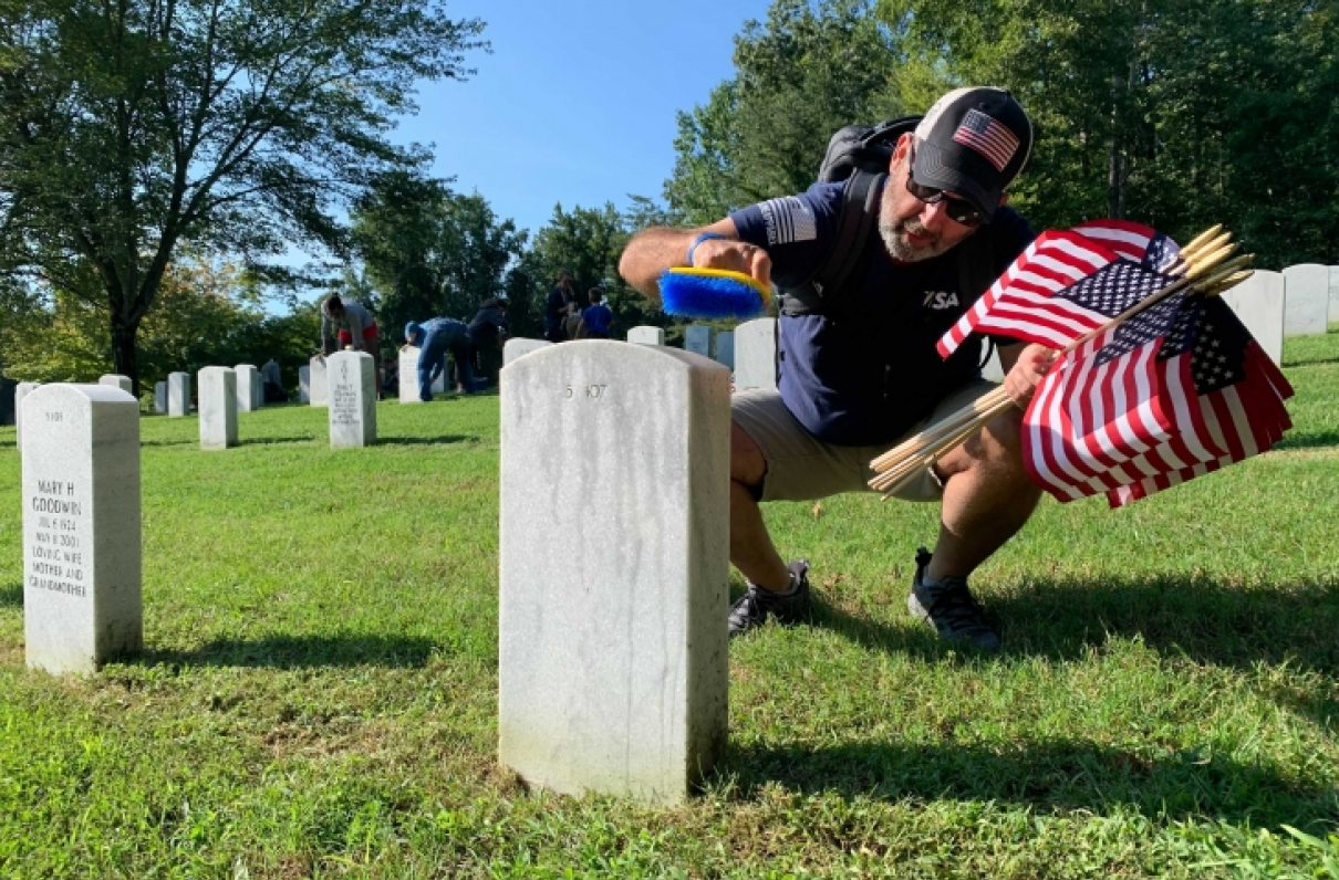 VA Aims to Emphasize Free Burial Benefits for Veterans at National Cemeteries