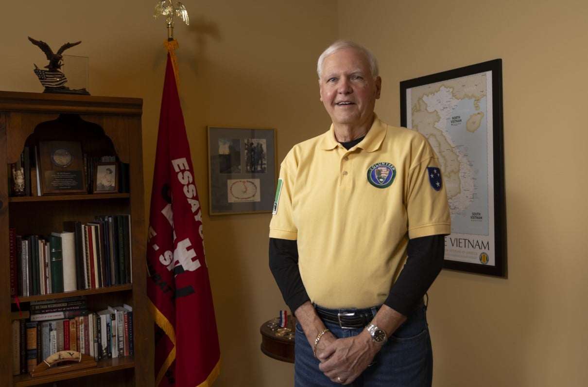 MOAA Member Honors Fellow Veterans by Serving as Docent at Vietnam Memorial