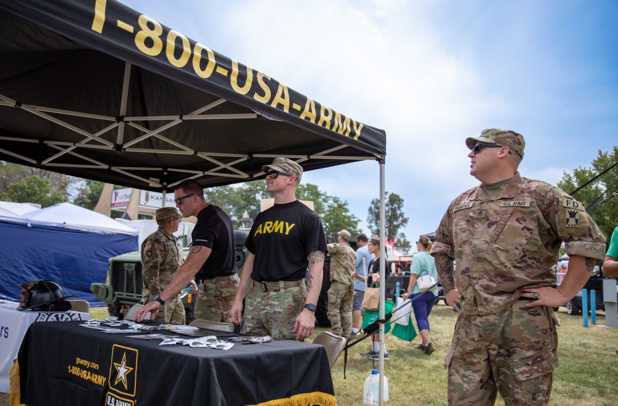Army Opens Warrant Officer Recruiting Roles as It Struggles to Fill the Ranks