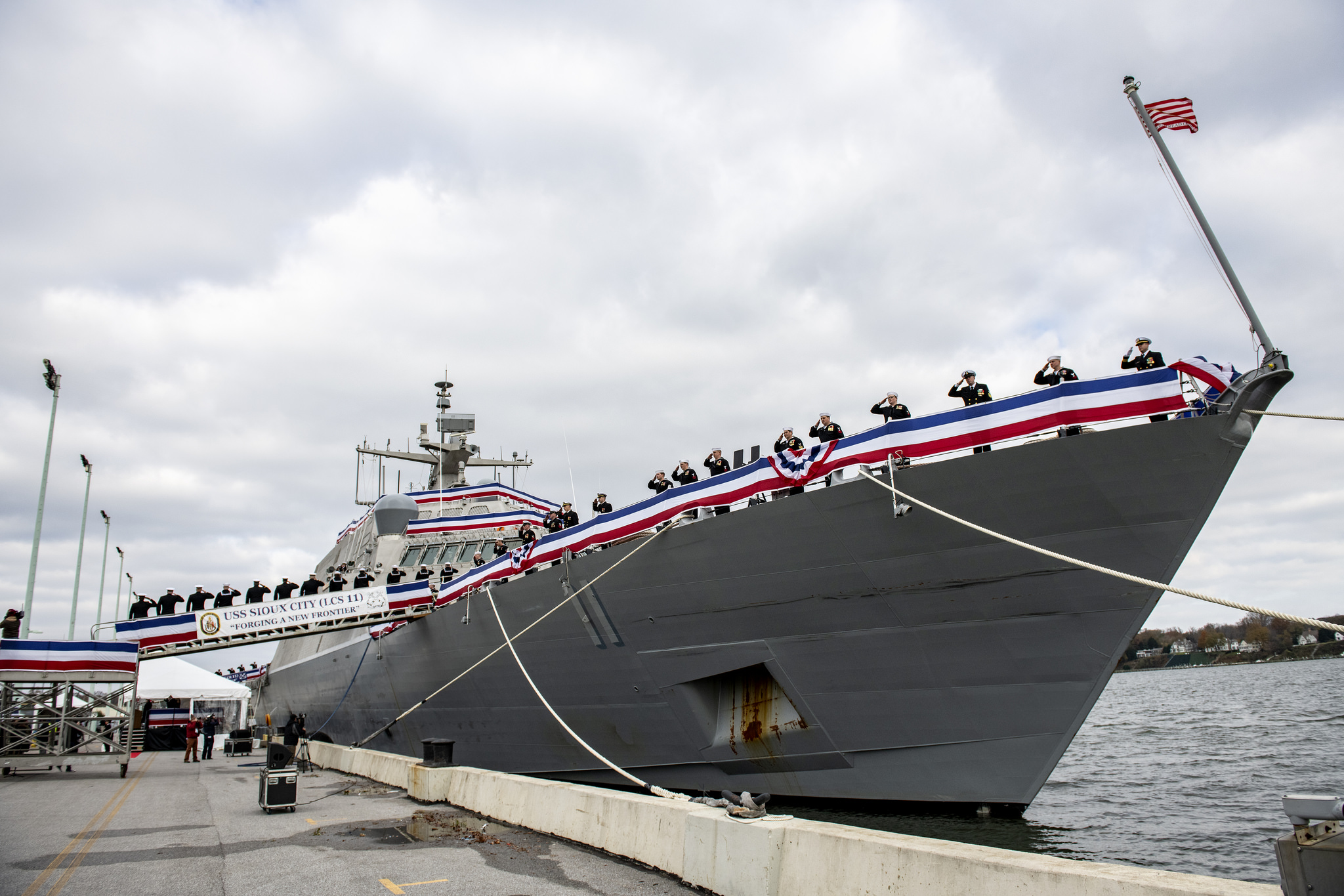 USS Sioux City Commissioned at U.S. Naval Academy