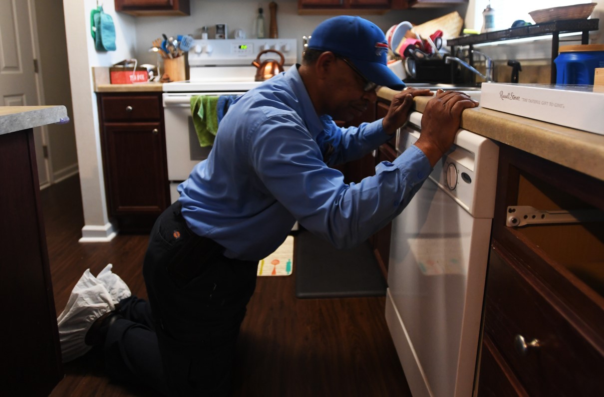 Military Families Call for the Right to Withhold Rent in Privatized Housing Disputes