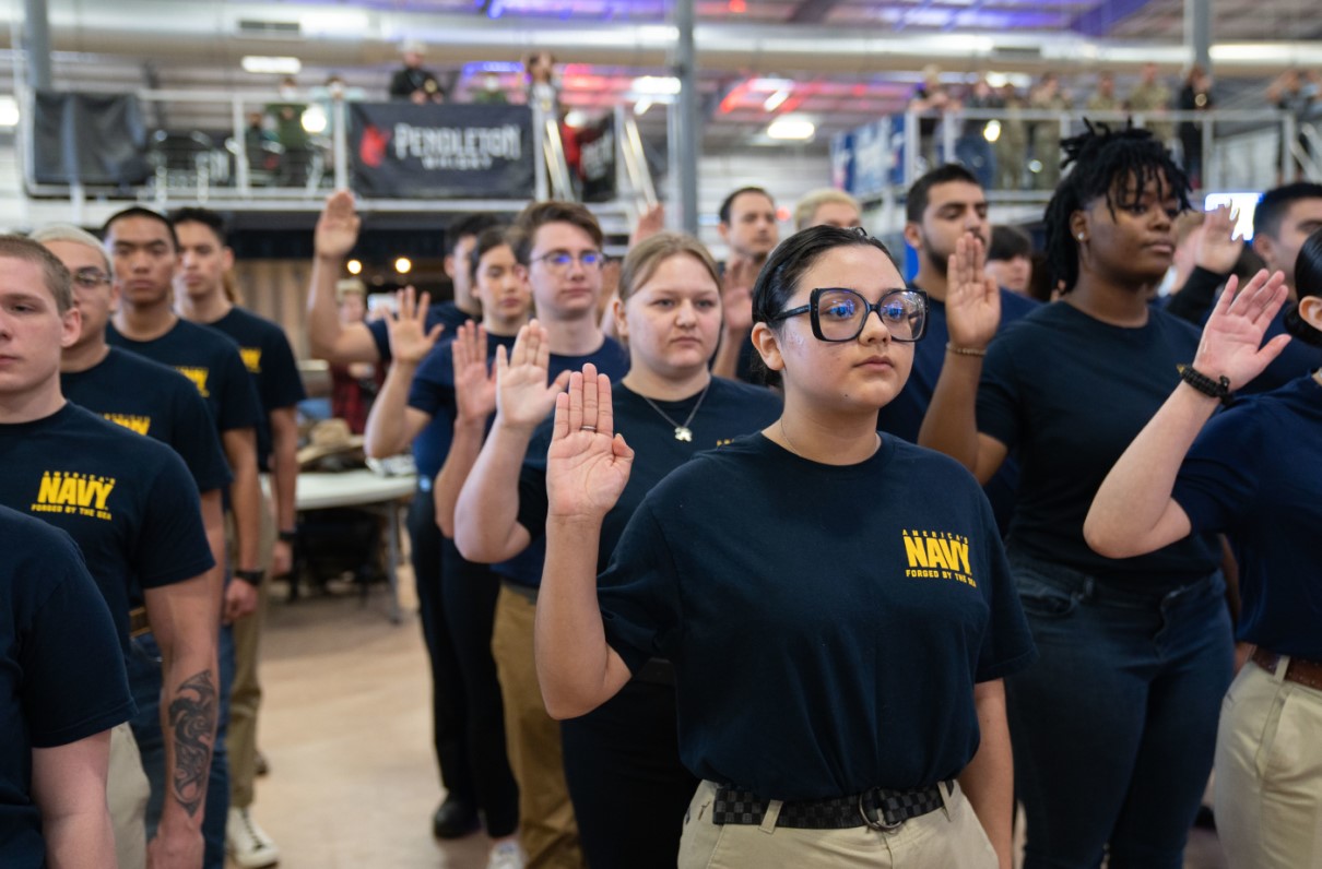 Navy Misses Annual Recruiting Goal by More Than 7,000 Sailors