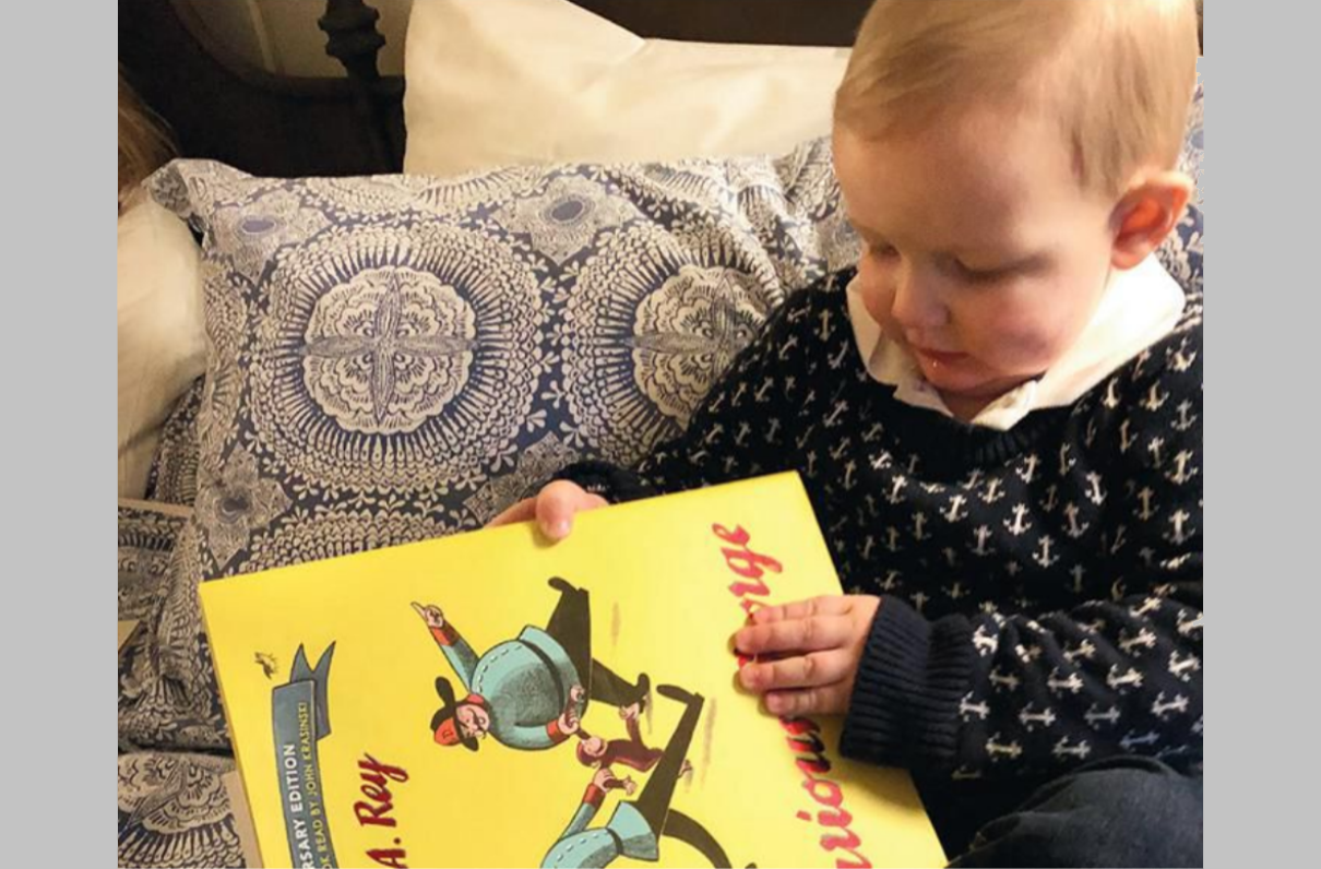 United Through Reading Lets Military Families Continue Storytime From Afar